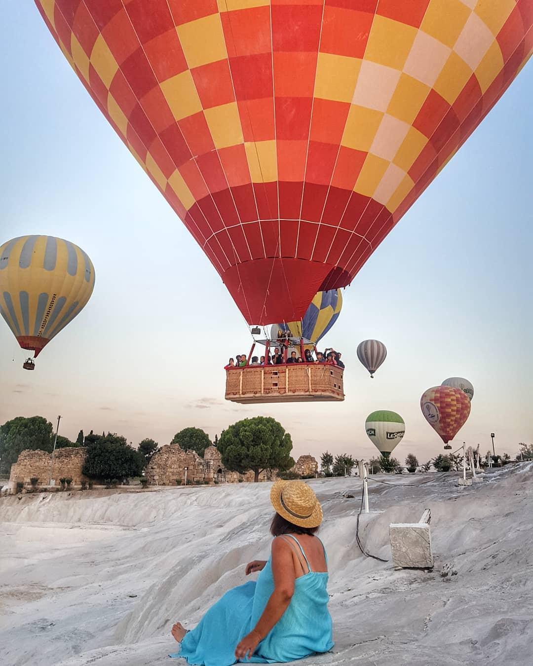 Полет на воздушном шаре в Памуккале из Стамбула экскурсии