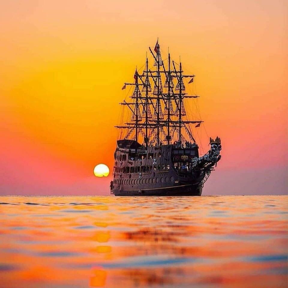 Пиратский корабль Big Kral в Алании Дешевый тур