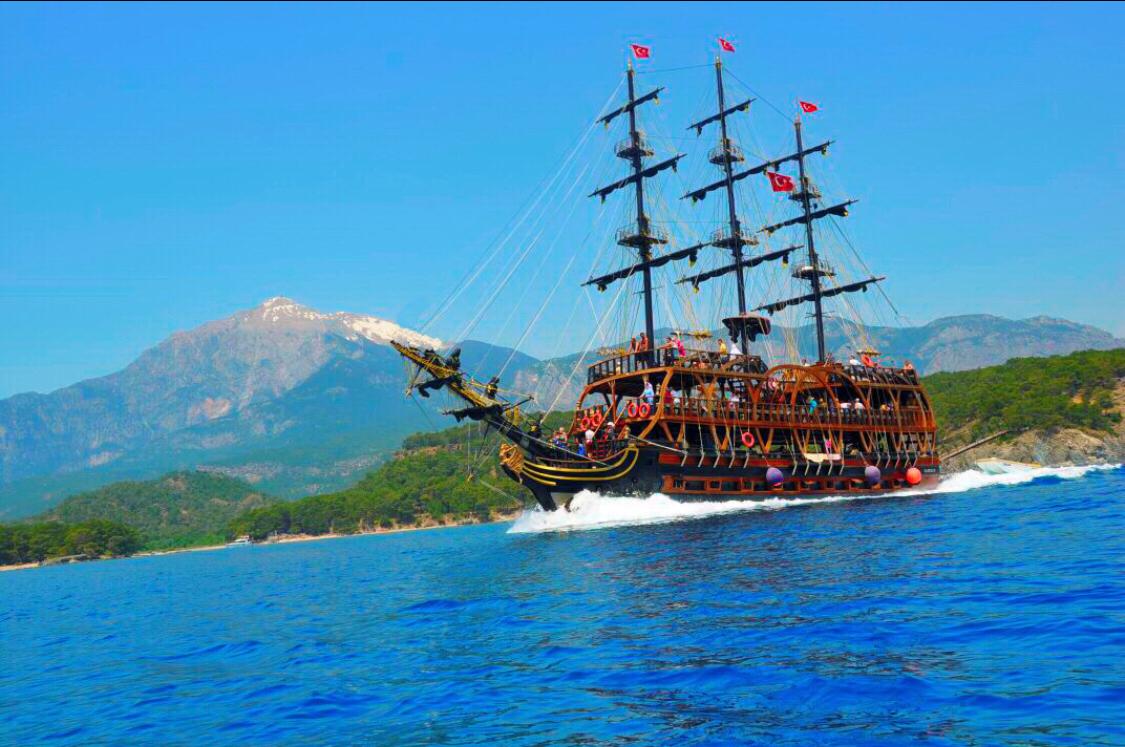 Пиратский корабль в Кемере лучшие туры